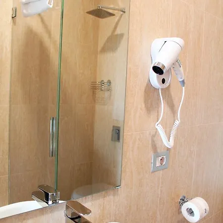 酒店 Dolcedorme Garni 2*